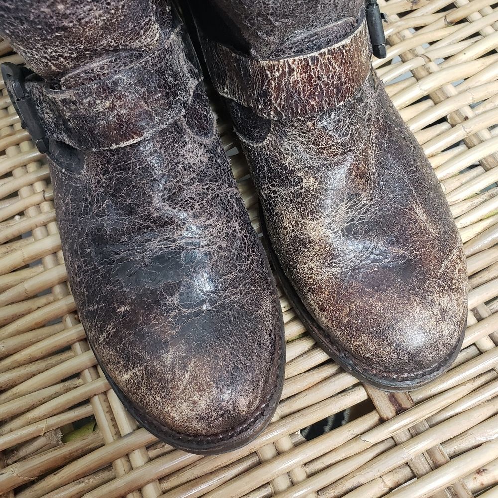 Frye Veronica Distressed Leathrer Boots Brown Size 7 - Picture 4 of 14